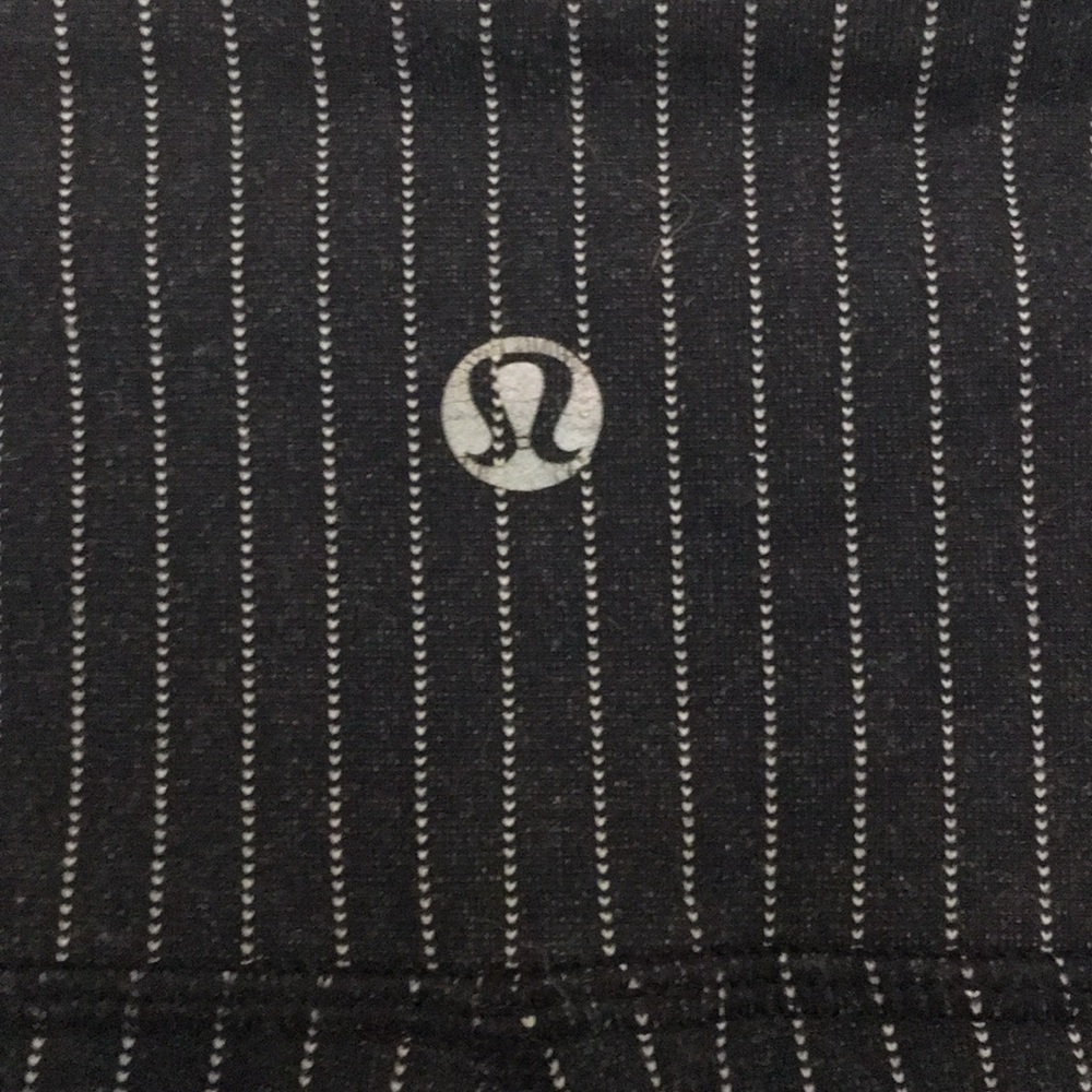 Authentic Lululemon Striped Navy Leggings Size 4